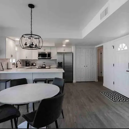 Peaceful Desert Villa W/Lake View & Spa Lake Havasu City Exterior photo